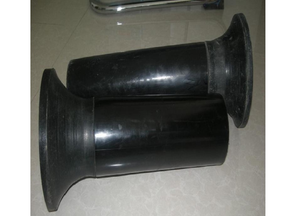  摩擦托辊（D=89、108、133、159、194、219mm）