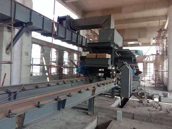 龙凤山铸业竖炉项目施工现场